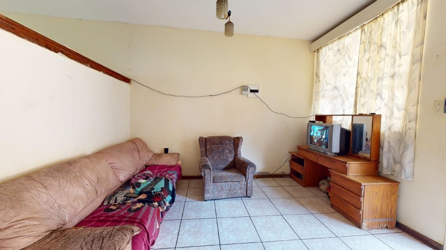 1 Bedroom Property for Sale in Potchefstroom North West